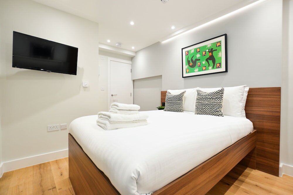Фото Leinster Square Serviced Apartments