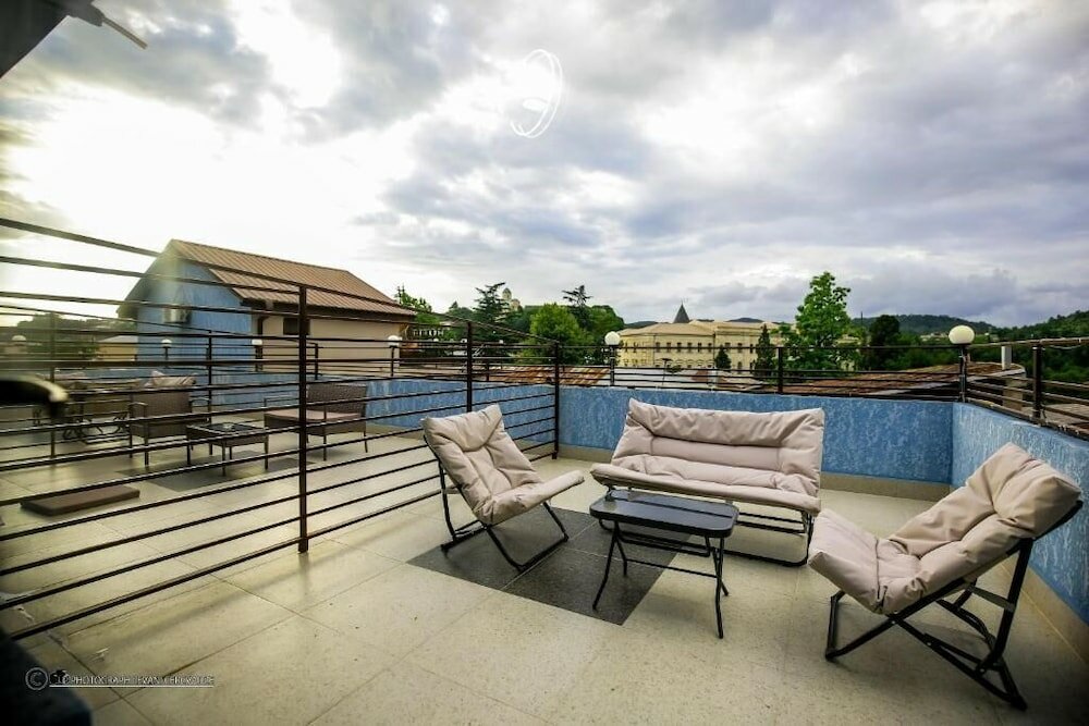 Фото Hotel Balcony Kutaisi