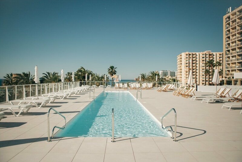 Гостиница Hotel Alay Puerto Marina - Adults Only Recommended в Торремолиносе