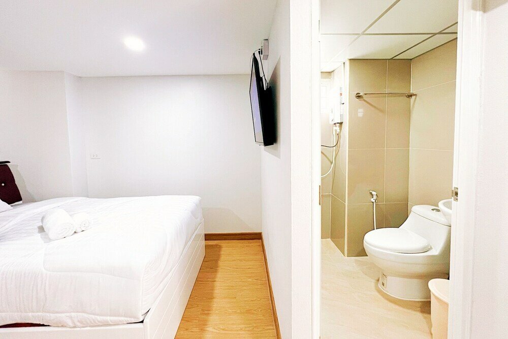 Фото P. T. Grand Hotel