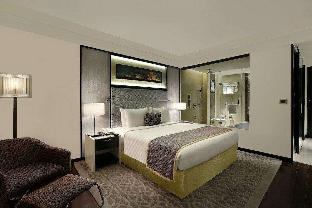 Фото Crowne Plaza Pune City Centre, an Ihg Hotel