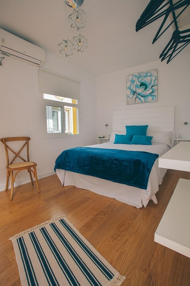 Фото Alcázar de María