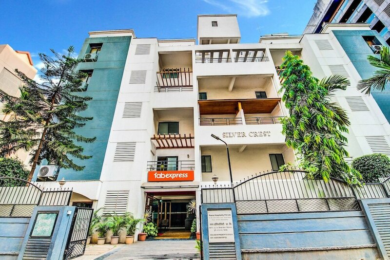 Гостиница FabHotel Silver Crest в Пуне