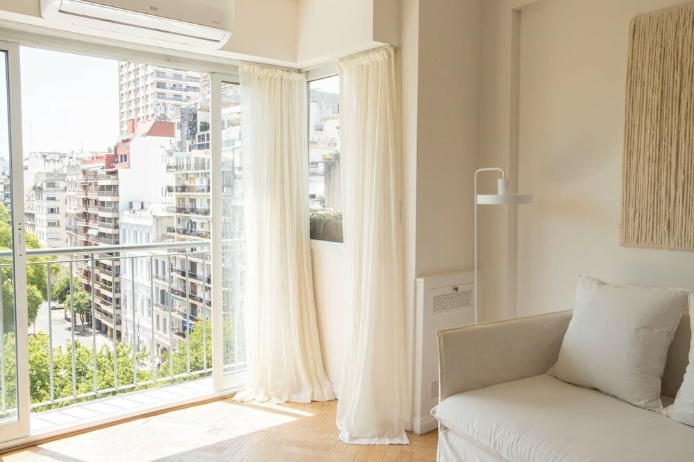 Фото Sunny design apartment with amazing view