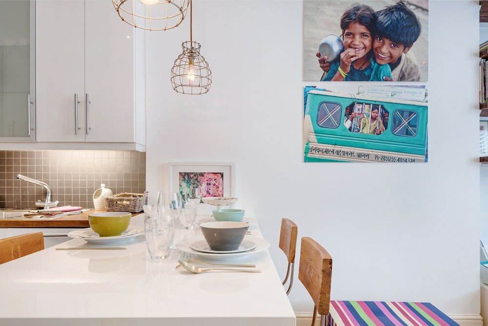 Фото Colourful West Kensington Home Close to Earls Court