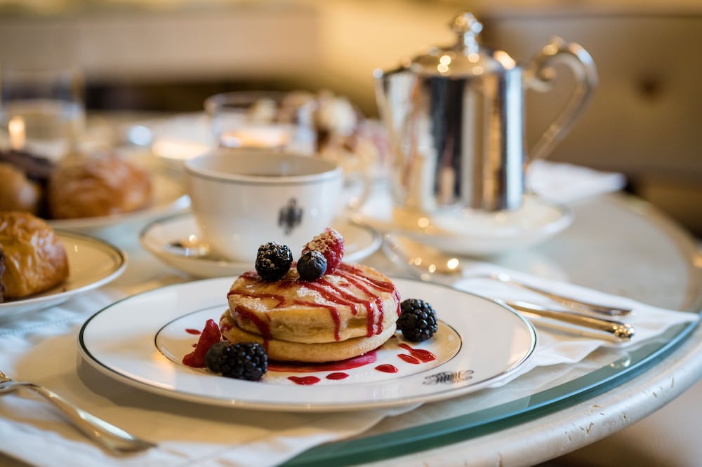 Фото Portrait Milano - Lungarno Collection