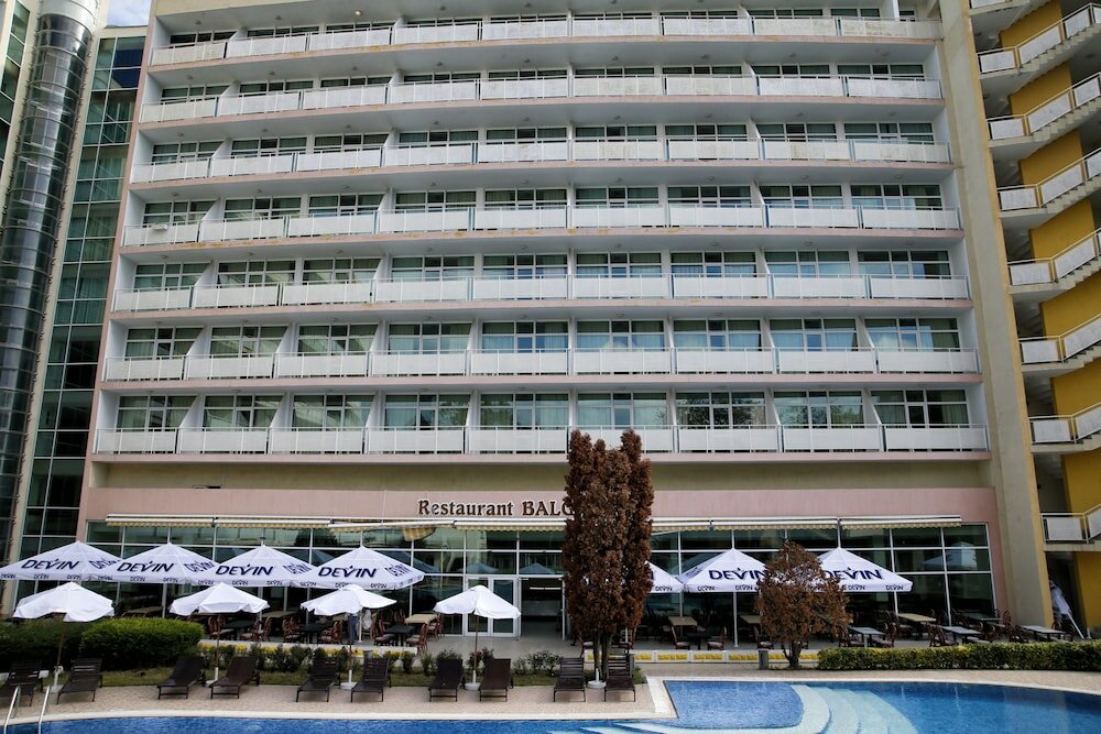 Фото Grand Hotel Oasis