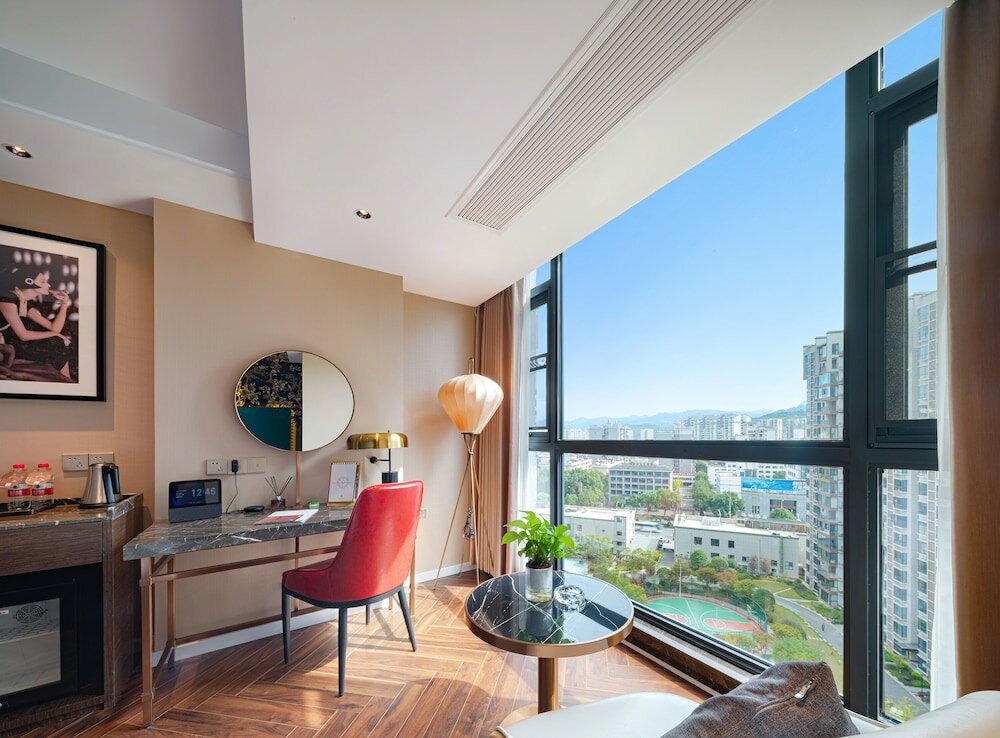 Фото Zhangjiajie Metrepolo Hotel