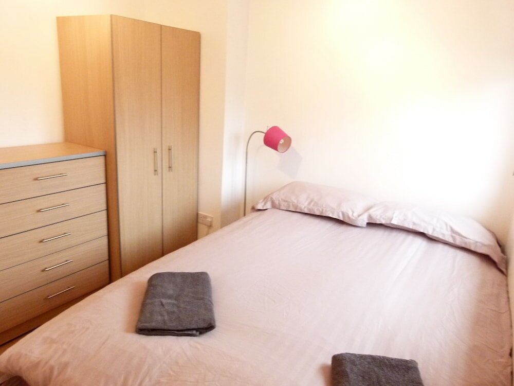 Фото Ss Property Hub - Family Apartment in Kensington