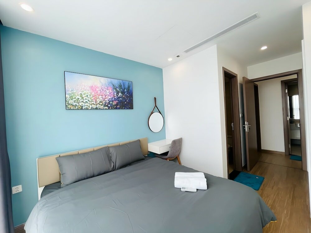 Фото Vinhomes Sky Lake Pham Hung