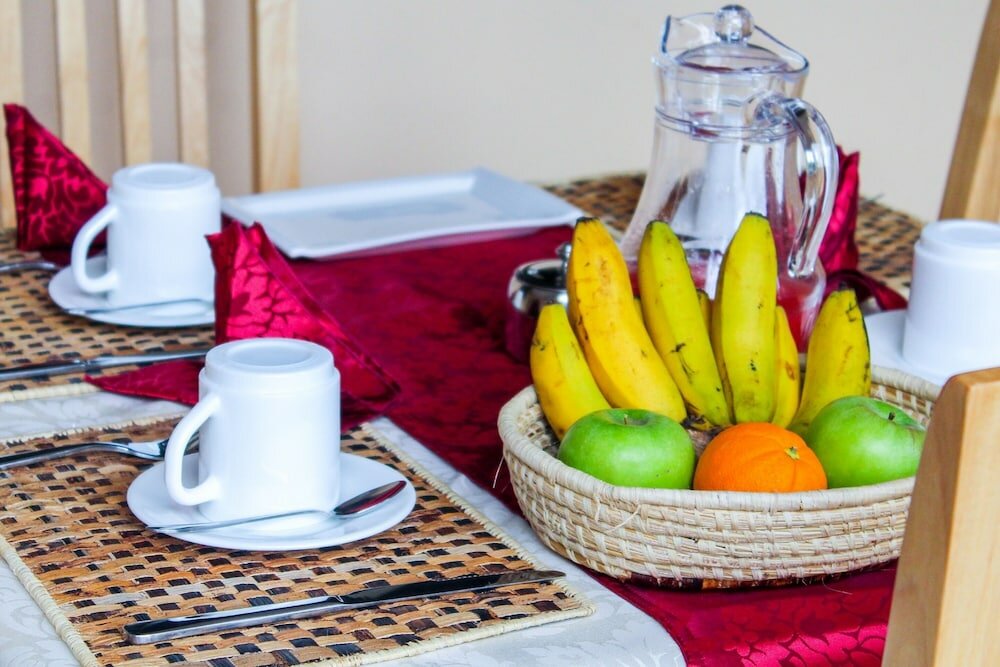 Фото Cycad Entebbe Guest House