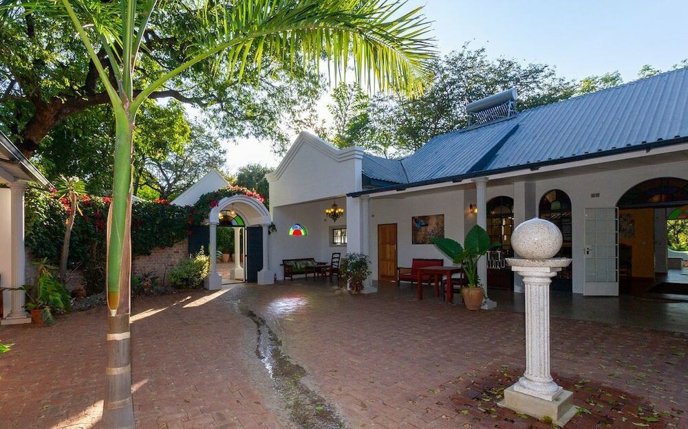 Фото The Courtney Lodge