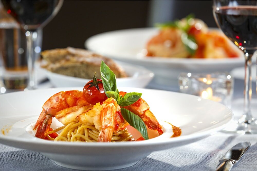 Фото Ramada by Wyndham Baden Hotel du Parc