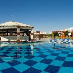 Гостиница Sunrise Crystal Bay Resort в Хургаде