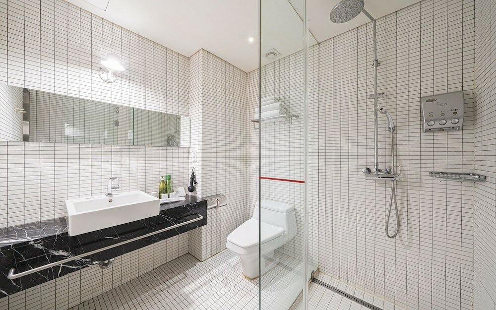 Фото Yeoksam Bare