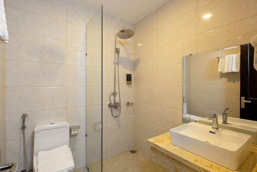 Фото Roliva Hotel & Apartment Danang