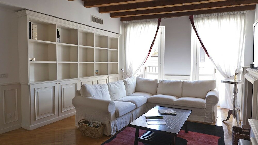 Фото Living Milan - Garibaldi 55