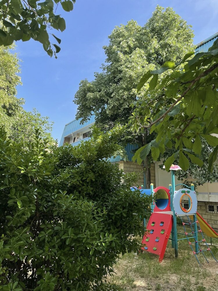 Фото Amadina Garden