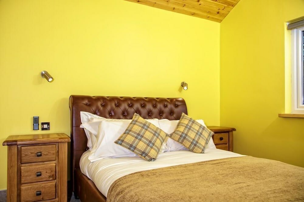 Фото Canada Lodge and Lake