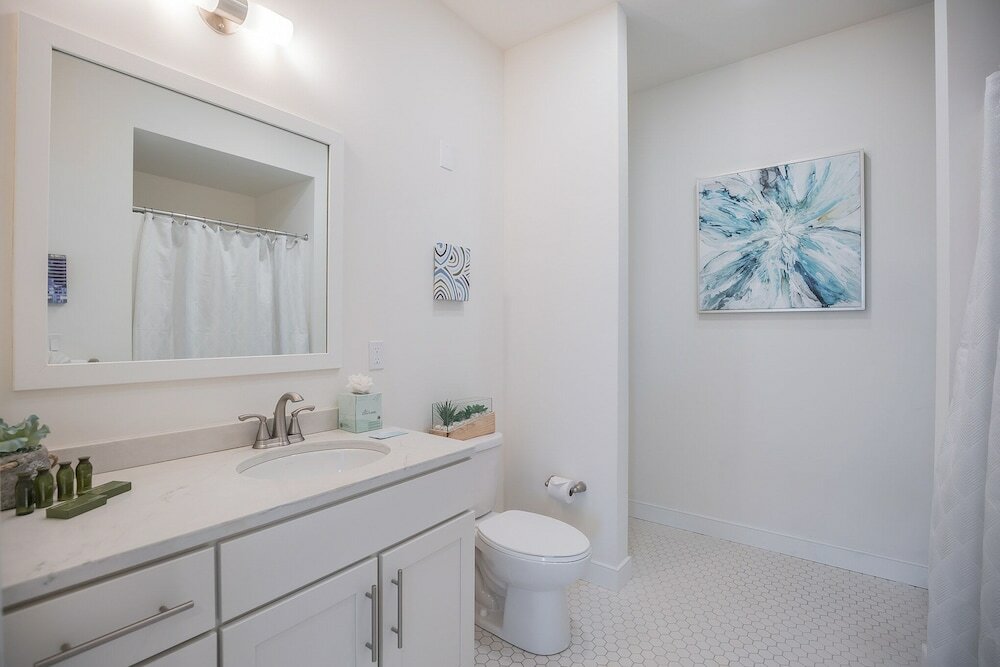 Фото UrHomeInPhilly - 40th & Pine