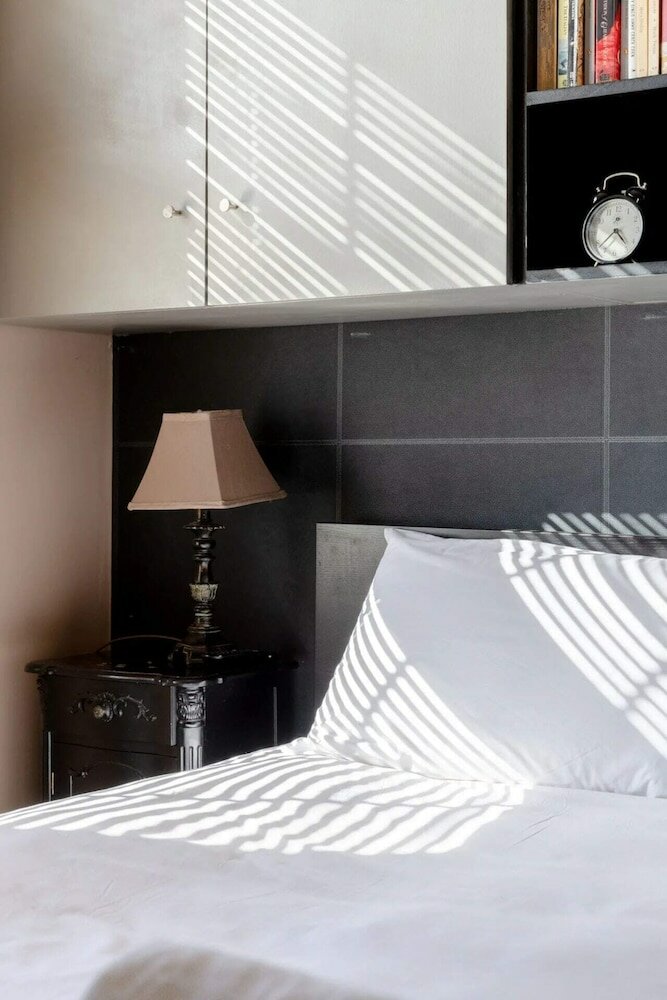 Фото Vintage Inspired Flat in Stoke Newington