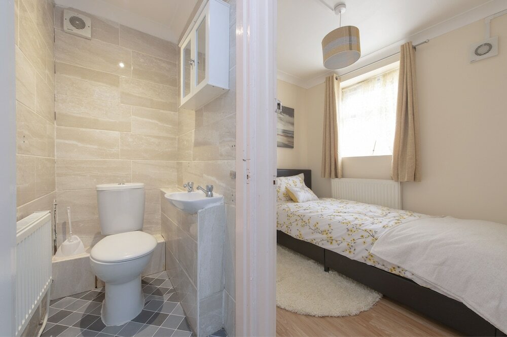 Фото Abkat Holiday Home