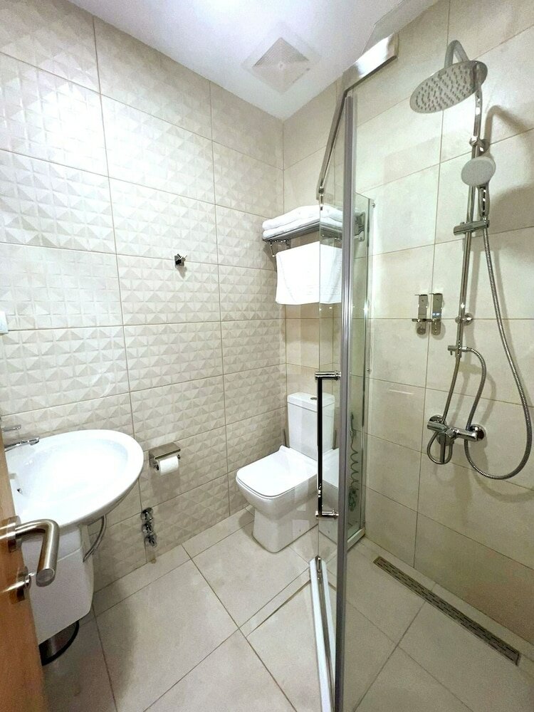 Фото Hotel Banovani