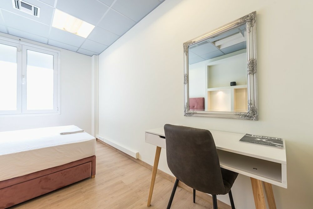 Фото Athens Welcome Suites Apartments