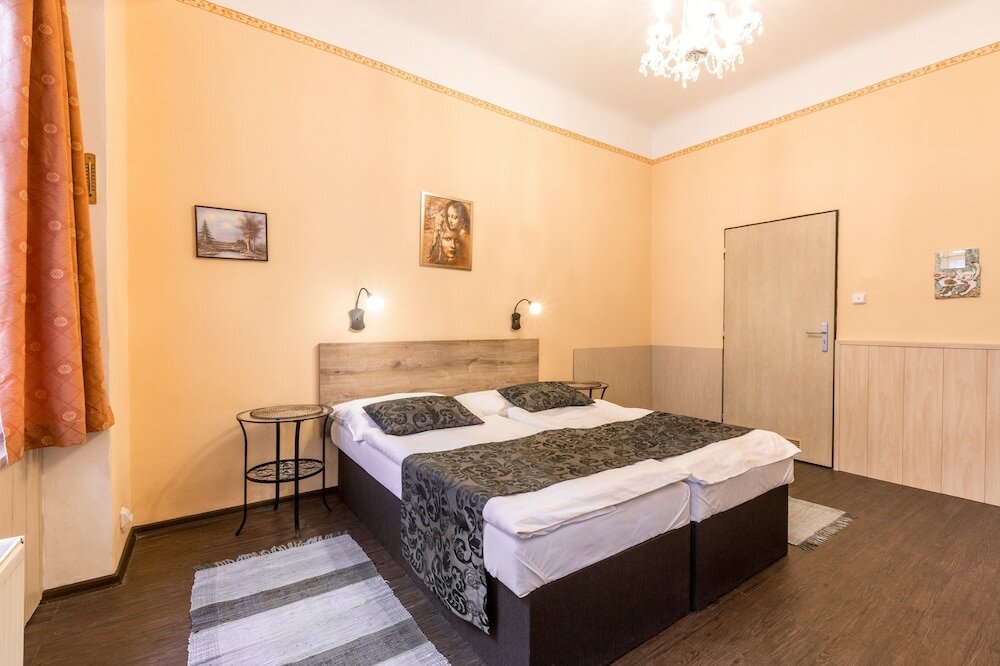 Фото Mila Apartments