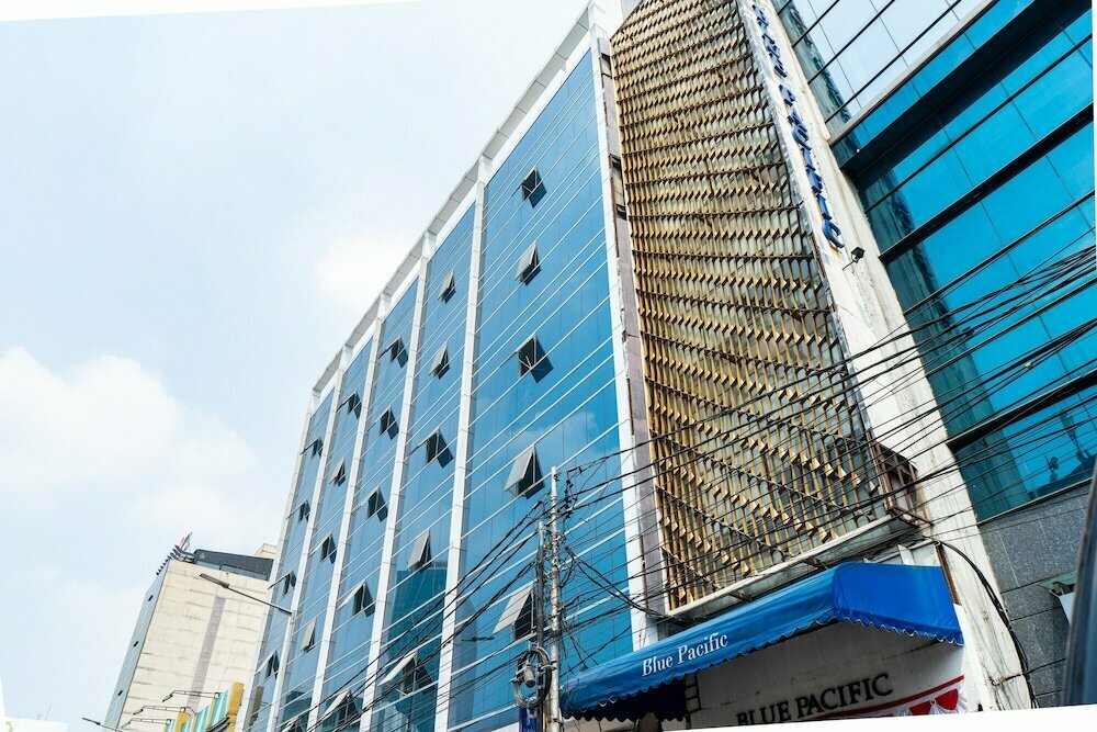 Hotel RedDoorz Plus near Plaza Blok M, Jakarta, photo