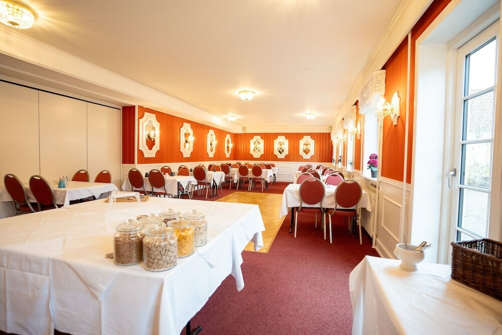 Фото Frederiksværk Hotel