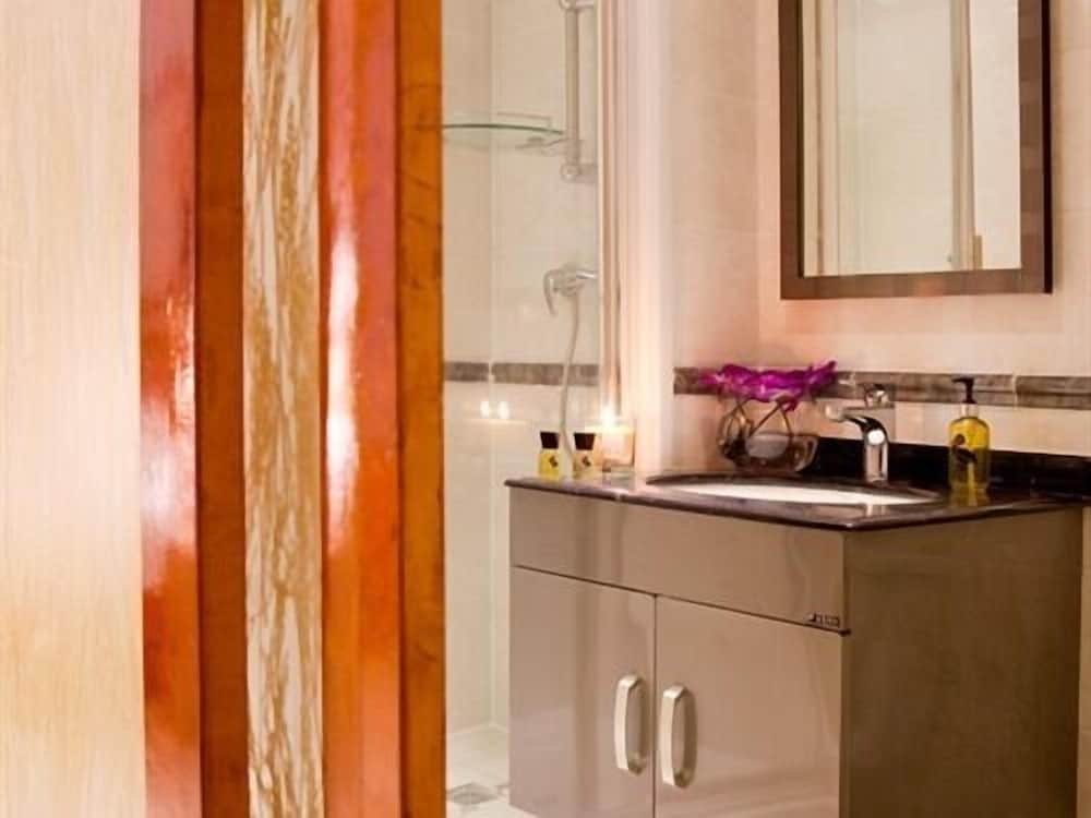 Фото City Inn Russell Square