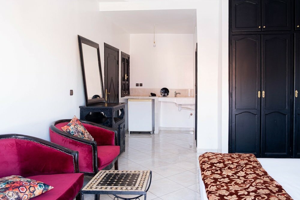 Фото Apart Hotel Larbi