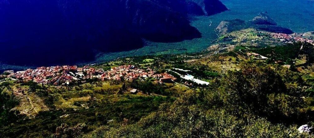 Фото DelphiCENTER-penthouse-celebrity V. I. P