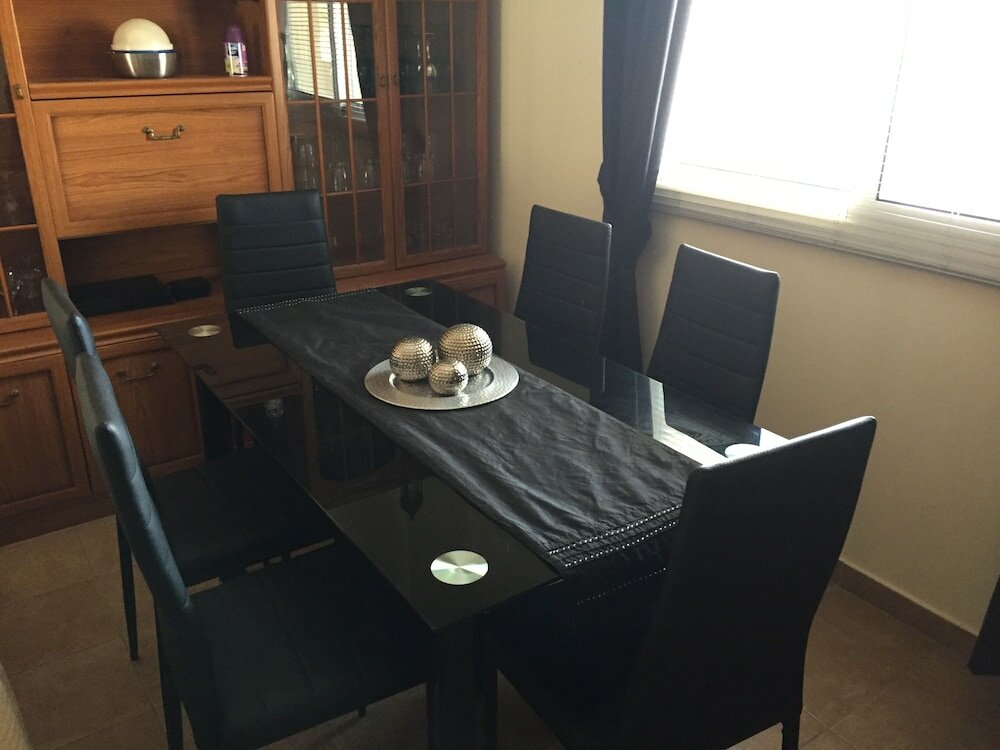 Фото Beautiful Spacious 2-bed Apartment in Xylofagou