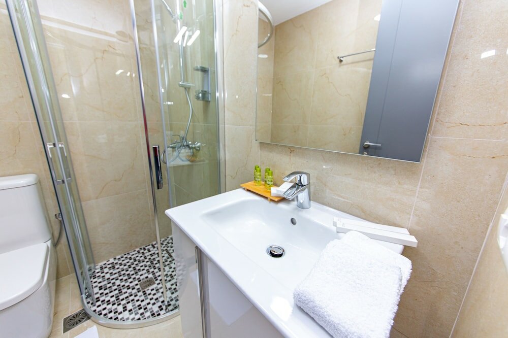 Фото Santa Oliva Suites