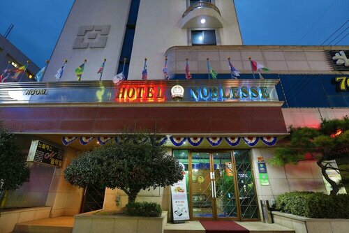 Гостиница Suncheon Noblesse Hotel в Сунчхоне