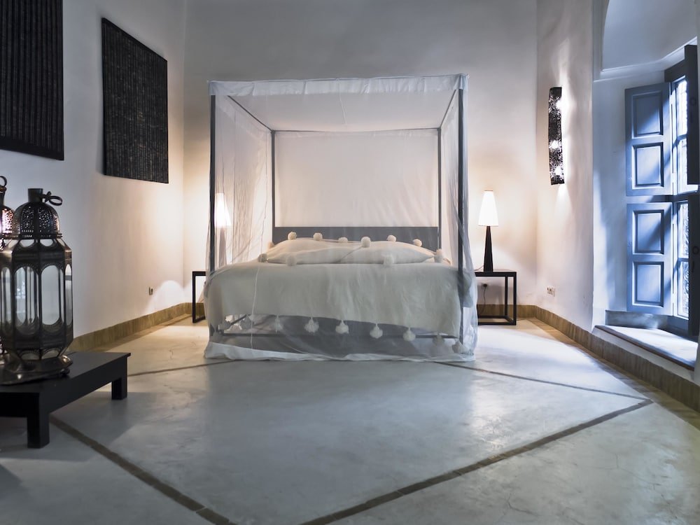 Фото Riad Tchaikana