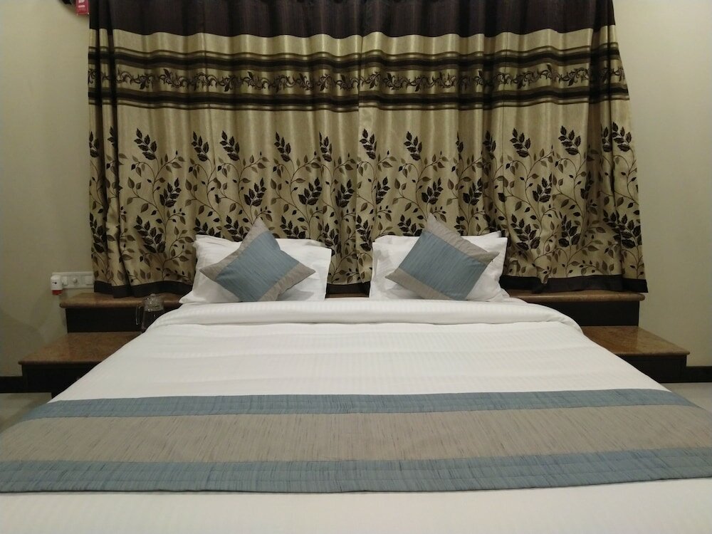 Фото Jade Blue Suites