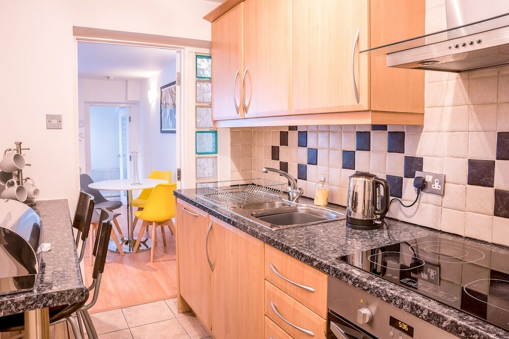 Фото Spacious 2 bedroom Apartment in Camden