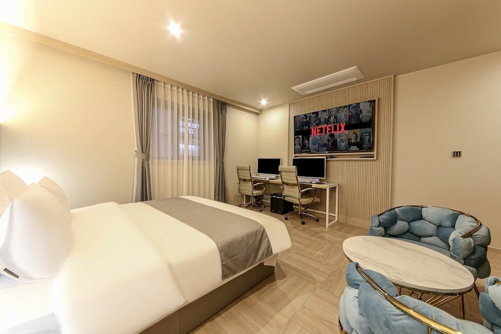 Фото Denbasta Premium Hotel Bumil