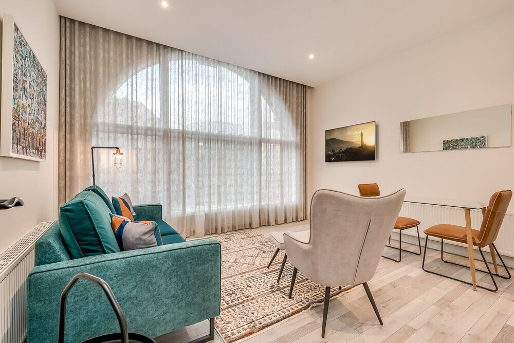 Фото Castle Buildings