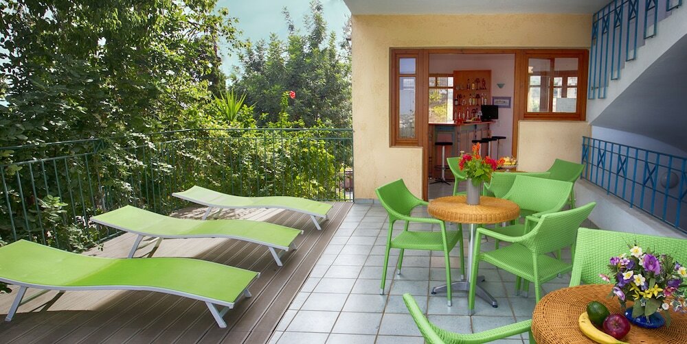 Фото Romantica Hotel Apartments