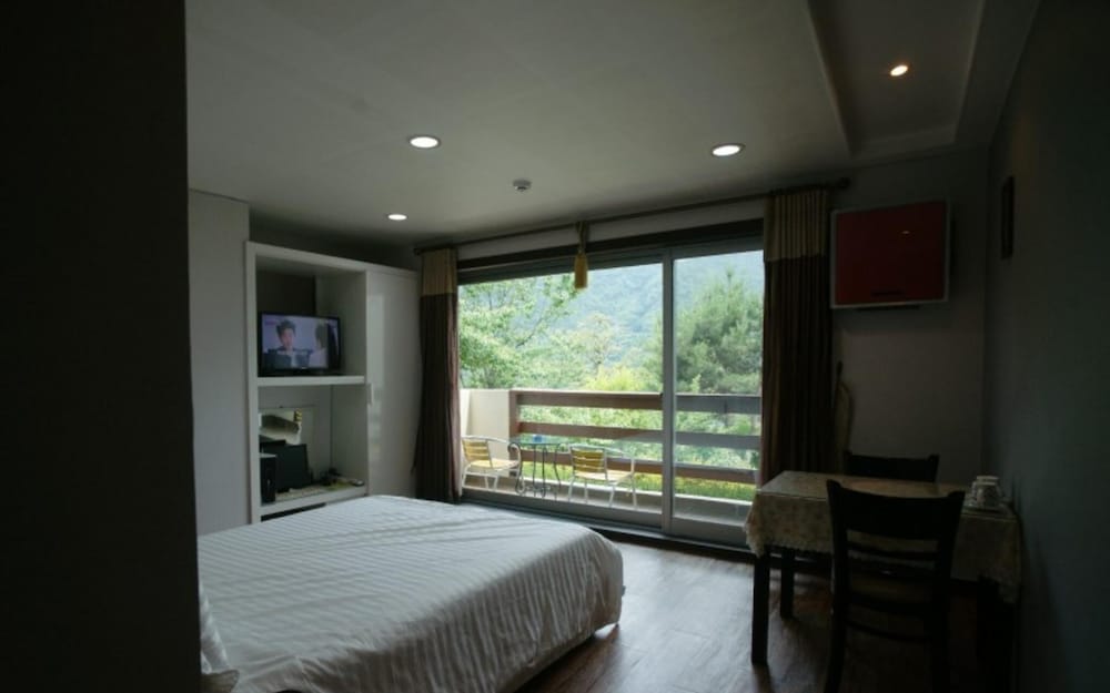 Фото Yangyang Denver House Pension