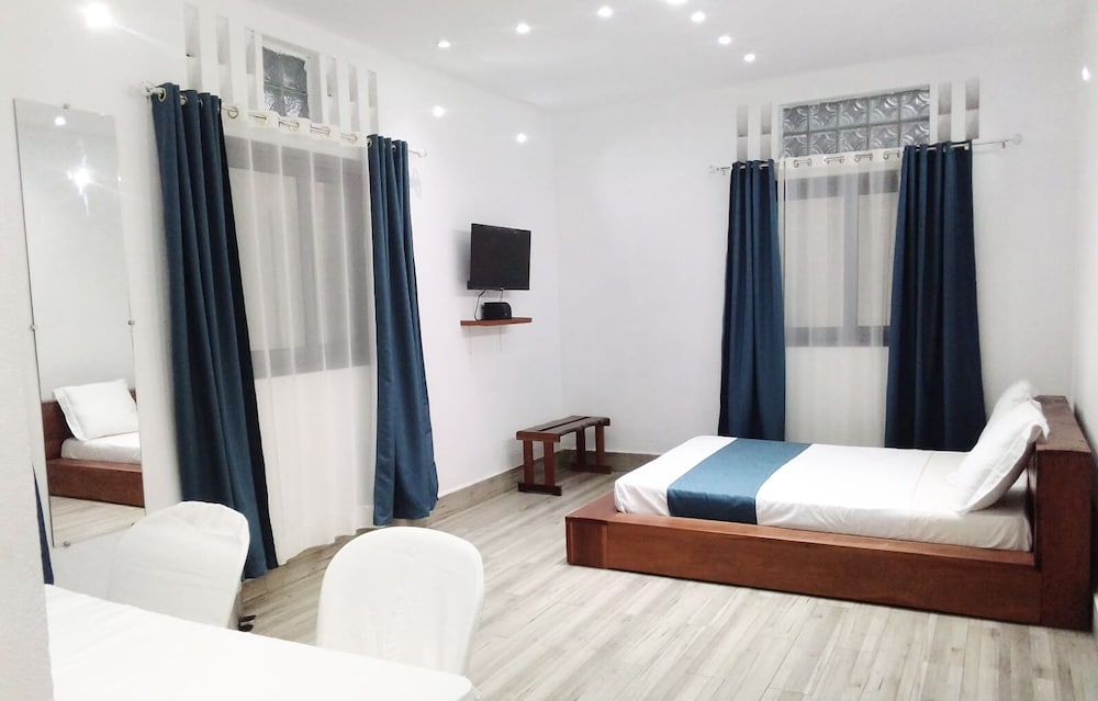 Фото Espace le Majestic Toamasina