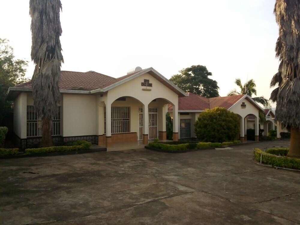 Фото Semuhungu Apartments