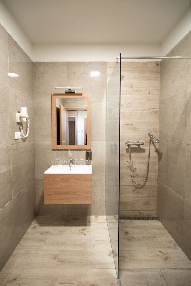 Фото Hotel Szeghalom