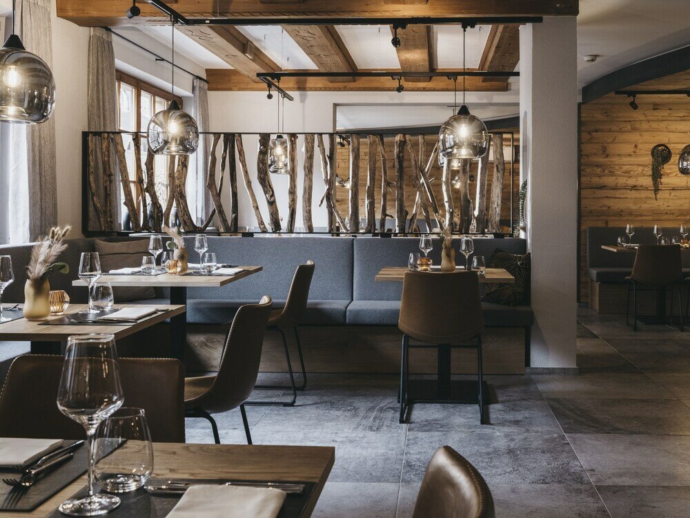 Фото Hotel Tyrol
