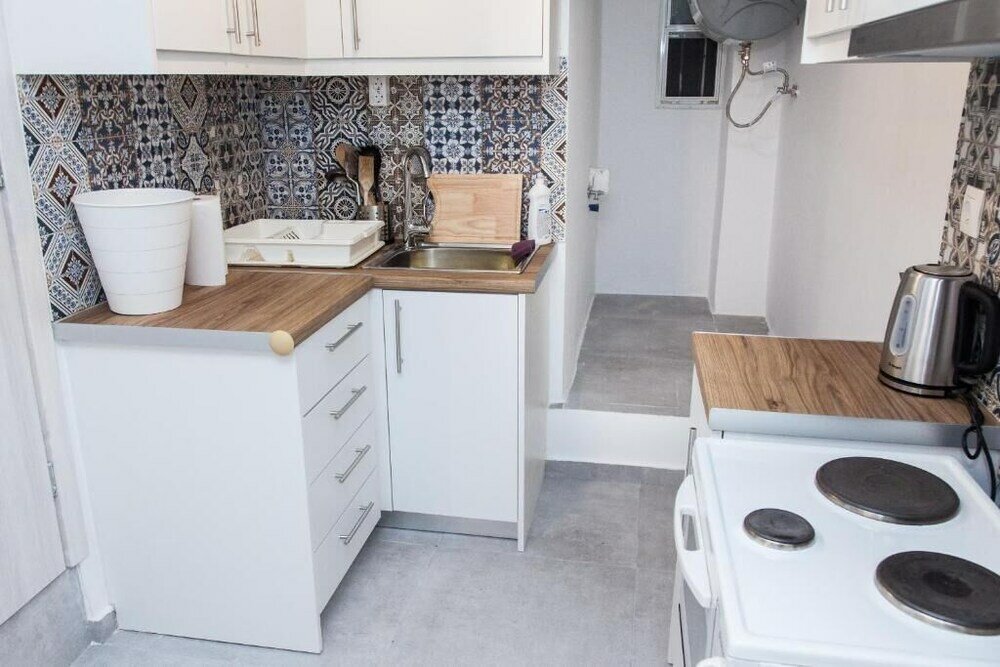 Фото Cozy studio in Athens