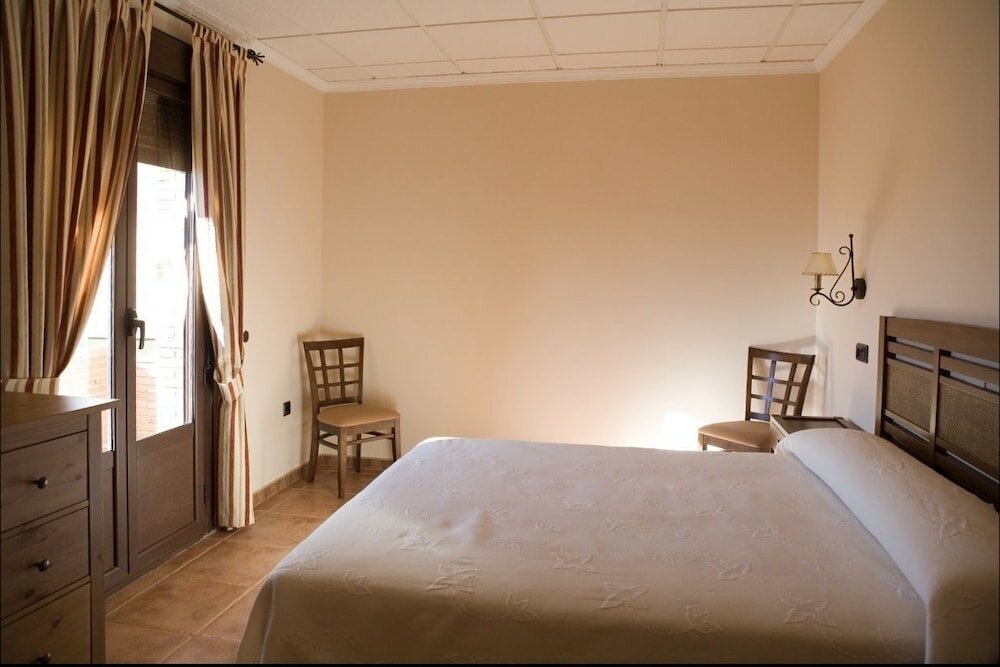 Фото Hotel Restaurante Cerrillo de San Marcos